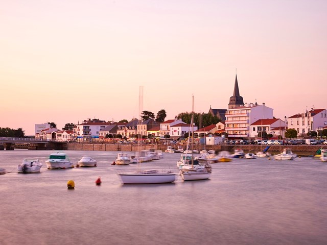 Saint-Gilles-Croix-de-Vie - A Lamoureux Vendée Expansion Droits Réservés